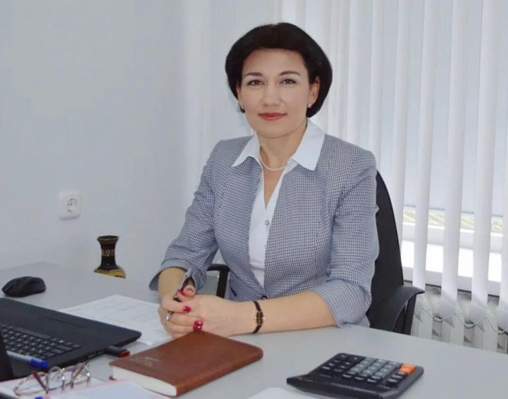 Член Общественной палаты Республики Калмыкия Наталья Зинченко провела субботник